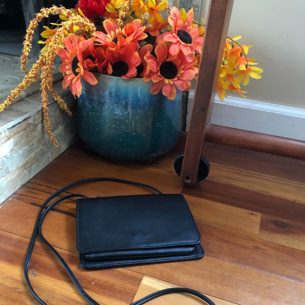 Crossbody bag